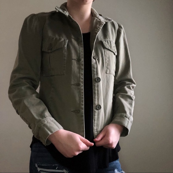 Light Army Green Jacket!! - Picture 1 of 3